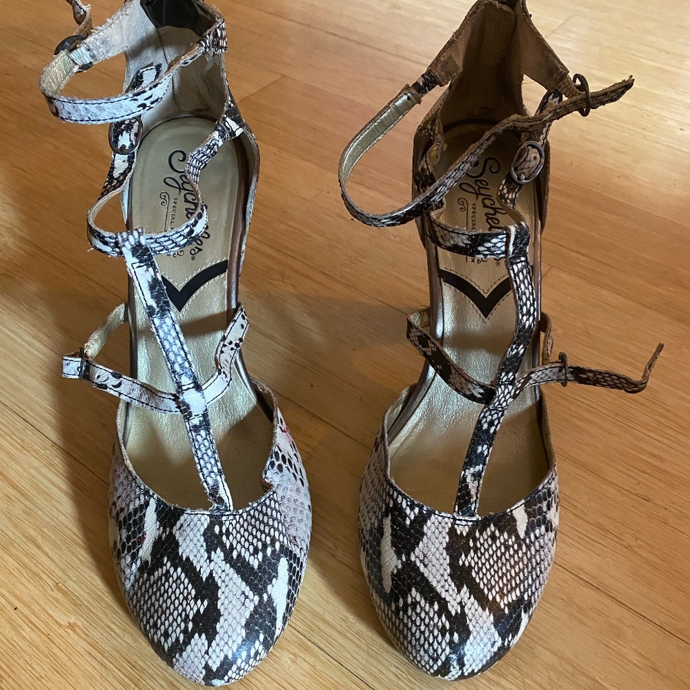 Seychelles Mary Jane Snakeskin Pumps